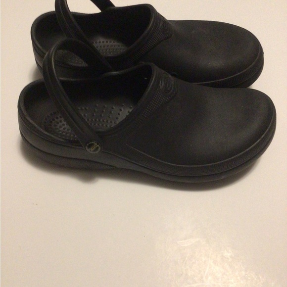 Shoes for
unisex men size 10 women size 12 black crocs slip resistant clog - Picture 3 of 9